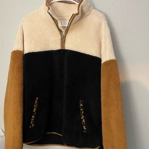 Sherpa quarter zip